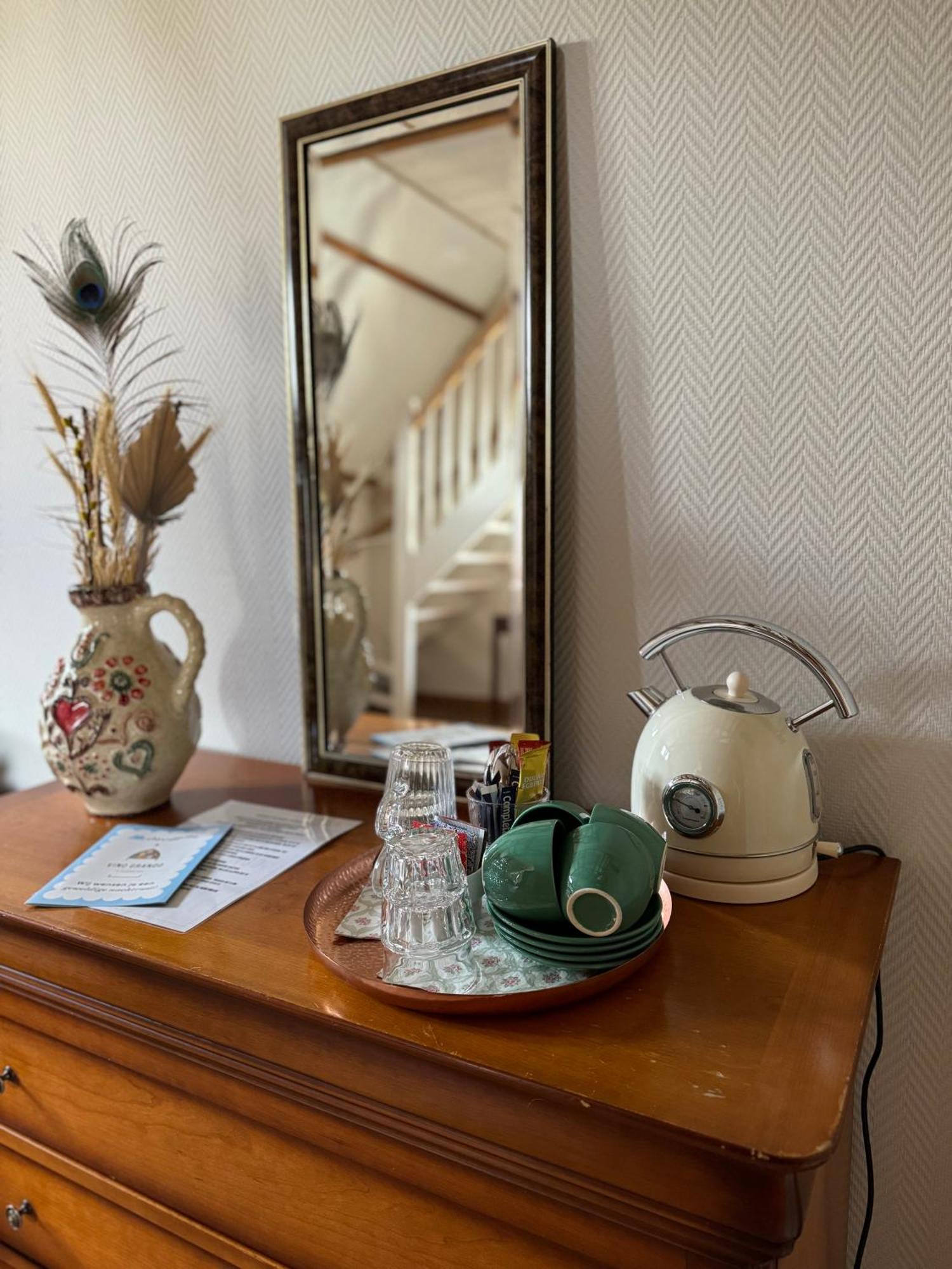 Bed and Breakfast Vino Grando 'T Klooster Odiliapeel Екстер'єр фото
